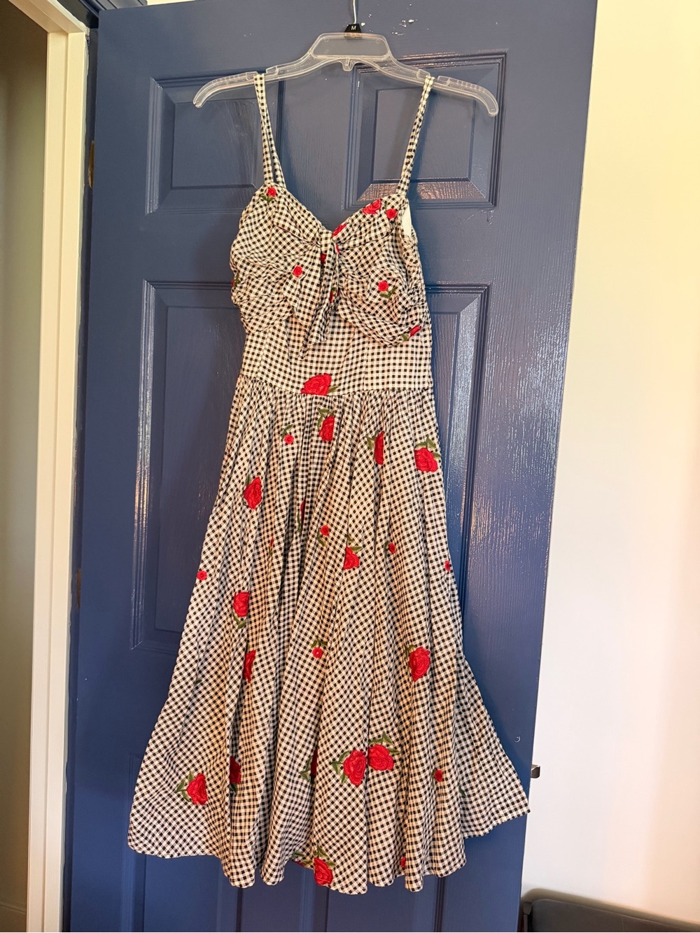 Unique Vintage Black & White Gingham Midi Dress with Red Rose embroidery M/ 6-8